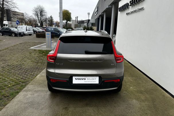 Volvo XC40 145 kW image number 8