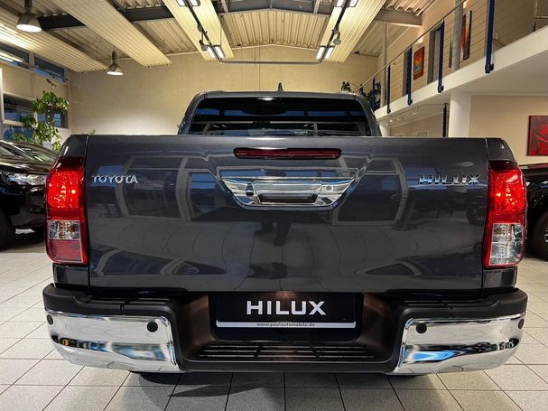 Toyota Hilux 4x4 Double Cab 110 kW image number 3