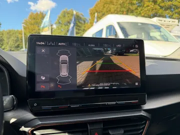 Car image 29