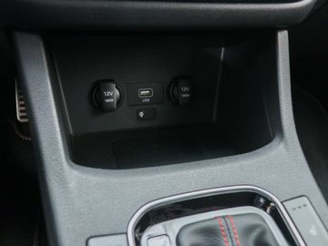 Car image 37