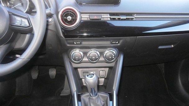 Mazda 2 90 66 kW image number 13