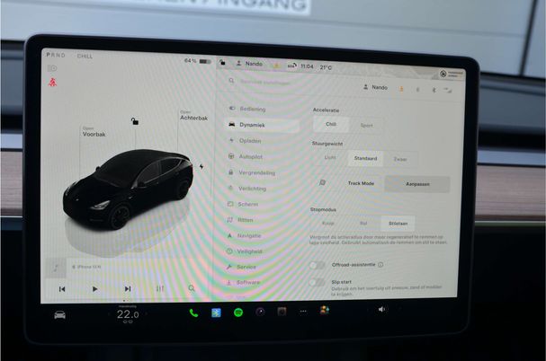 Tesla Model Y Performance AWD 393 kW image number 21