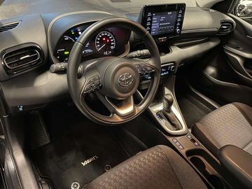 Car image 10