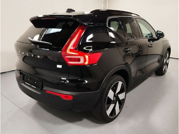 Volvo XC40 AWD Ultimate 300 kW image number 2