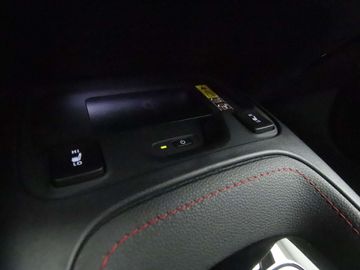 Car image 39