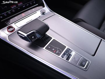 Car image 37