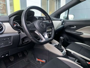 Car image 21