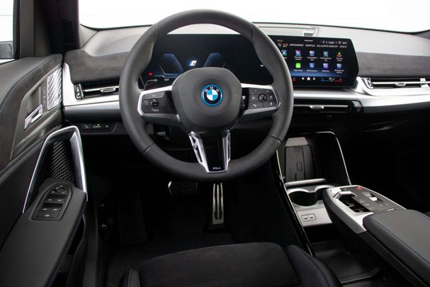 BMW iX2 xDrive30 230 kW image number 11