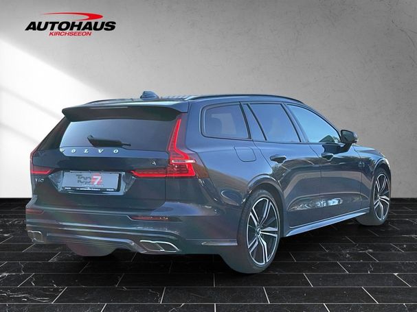 Volvo V60 T6 R Design Expression AWD Recharge 251 kW image number 2