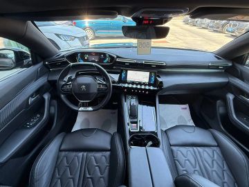 Car image 40