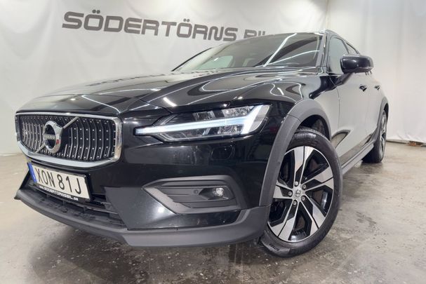 Volvo V60 Cross Country B4 AWD 146 kW image number 5