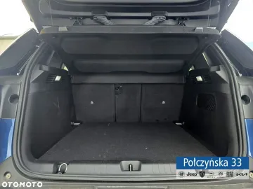Car image 35