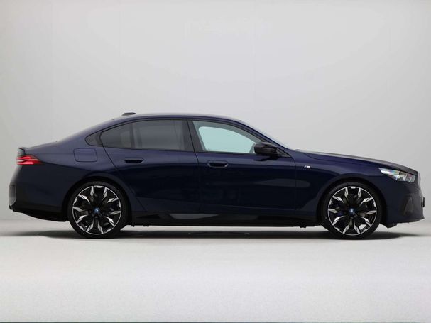 BMW i5 M60 xDrive 442 kW image number 7