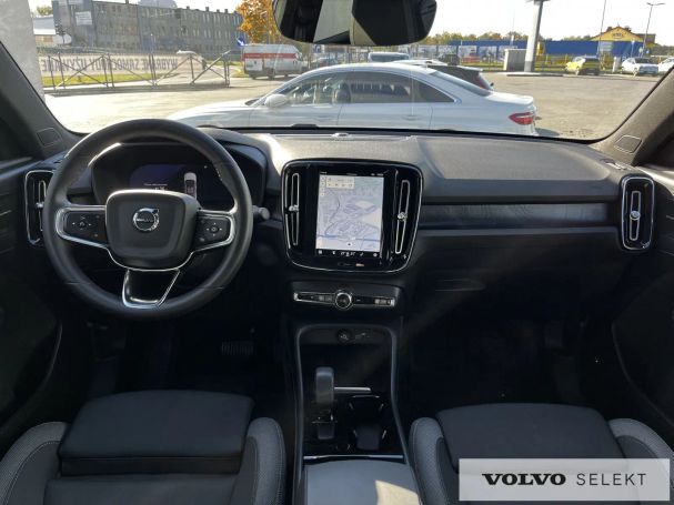 Volvo C40 AWD 300 kW image number 16