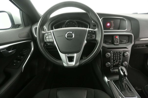 Volvo V40 T3 112 kW image number 10