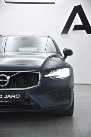 Volvo V60 D4 Momentum 140 kW image number 24