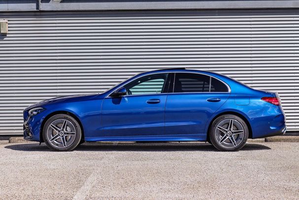 Mercedes-Benz C 300 e AMG Line Premium Plus 230 kW image number 7