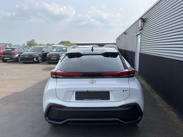 Toyota C-HR Hybrid 103 kW image number 8