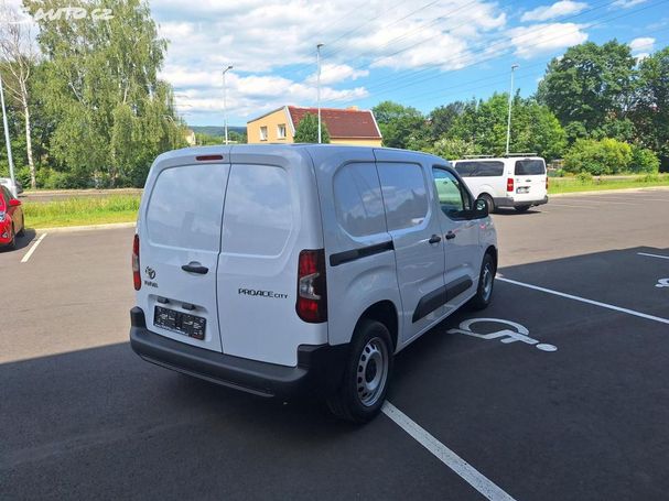 Toyota Proace Verso 75 kW image number 11