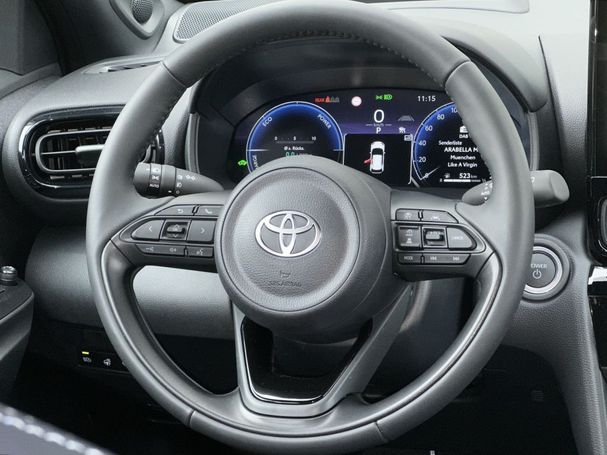 Toyota Yaris Cross 96 kW image number 13