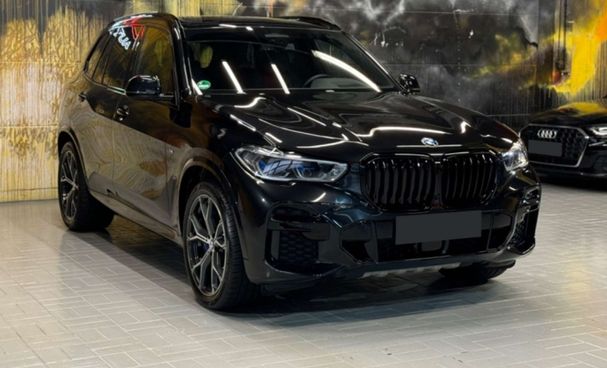 BMW X5 xDrive30d 210 kW image number 2