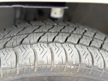 Car image 29