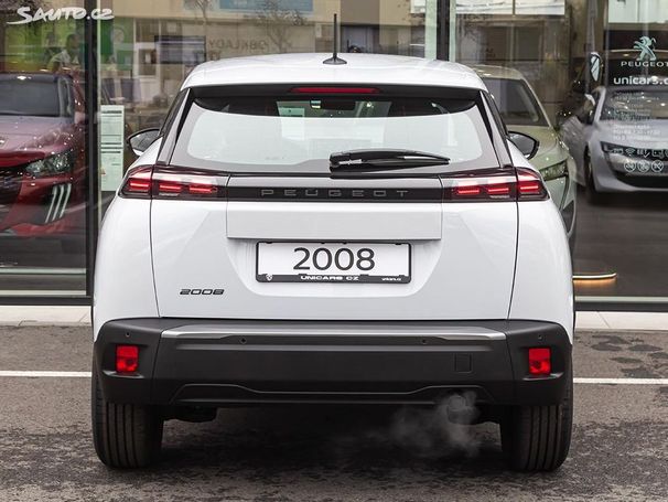 Peugeot 2008 1.2 74 kW image number 6