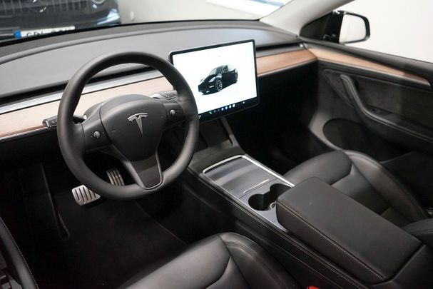 Tesla Model Y Performance AWD 393 kW image number 7