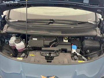 Car image 35