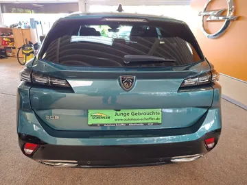 Car image 37