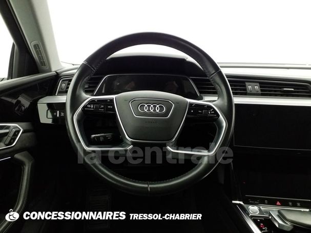 Audi e-tron 55 quattro 300 kW image number 21