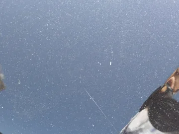 Car image 35