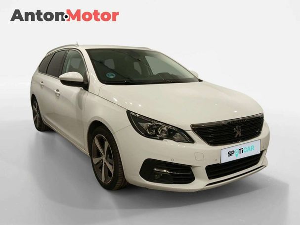 Peugeot 308 1.5 BlueHDi 130 Allure 96 kW image number 2