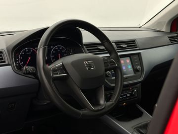 Car image 32