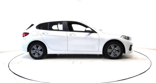 Car image 39
