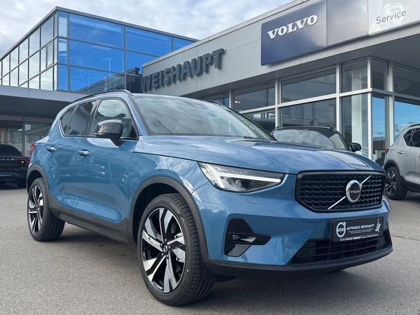 Volvo XC40 B4 Dark Ultimate 145 kW image number 1