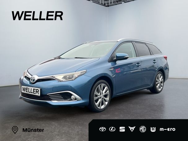 Toyota Auris 1.8 Hybrid Executive 100 kW image number 1