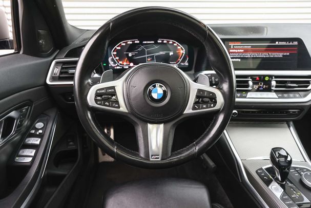 BMW 340 Touring xDrive 283 kW image number 12