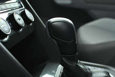 Car image 41