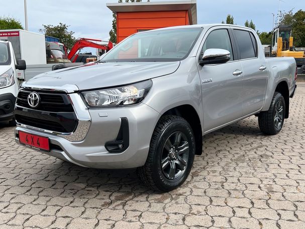 Toyota Hilux Double D Cab 2.4 4D 110 kW image number 1