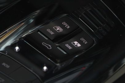 Car image 41