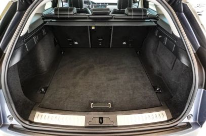 Car image 37