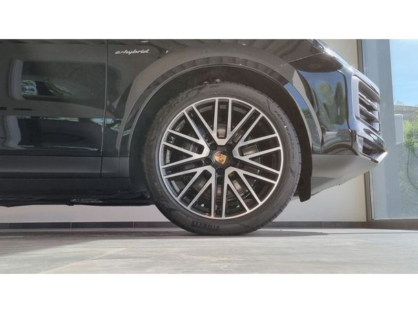 Porsche Cayenne E-Hybrid 346 kW image number 24