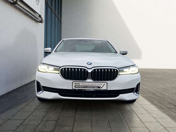 BMW 530d Luxury Line 210 kW image number 6