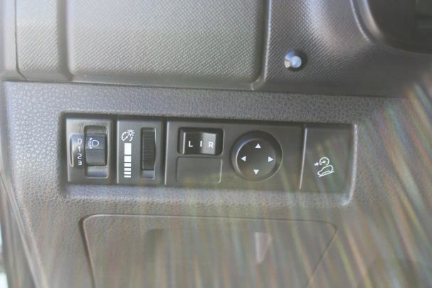 Isuzu D-Max 120 kW image number 21