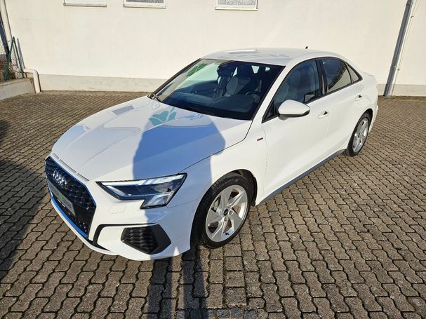 Audi A3 30 TDI S-line 85 kW image number 1