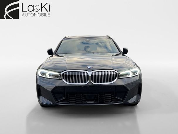 BMW 320i Touring 135 kW image number 2