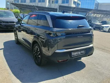 Car image 35
