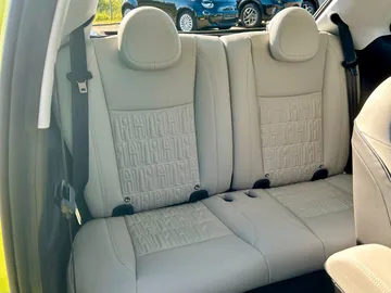 Car image 21