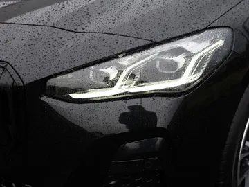 Car image 29